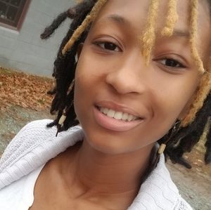 Meet your Posher, Robyn